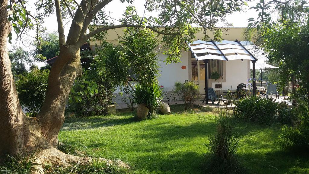 B&B La Gazza Ladra Carmiano  Exterior foto
